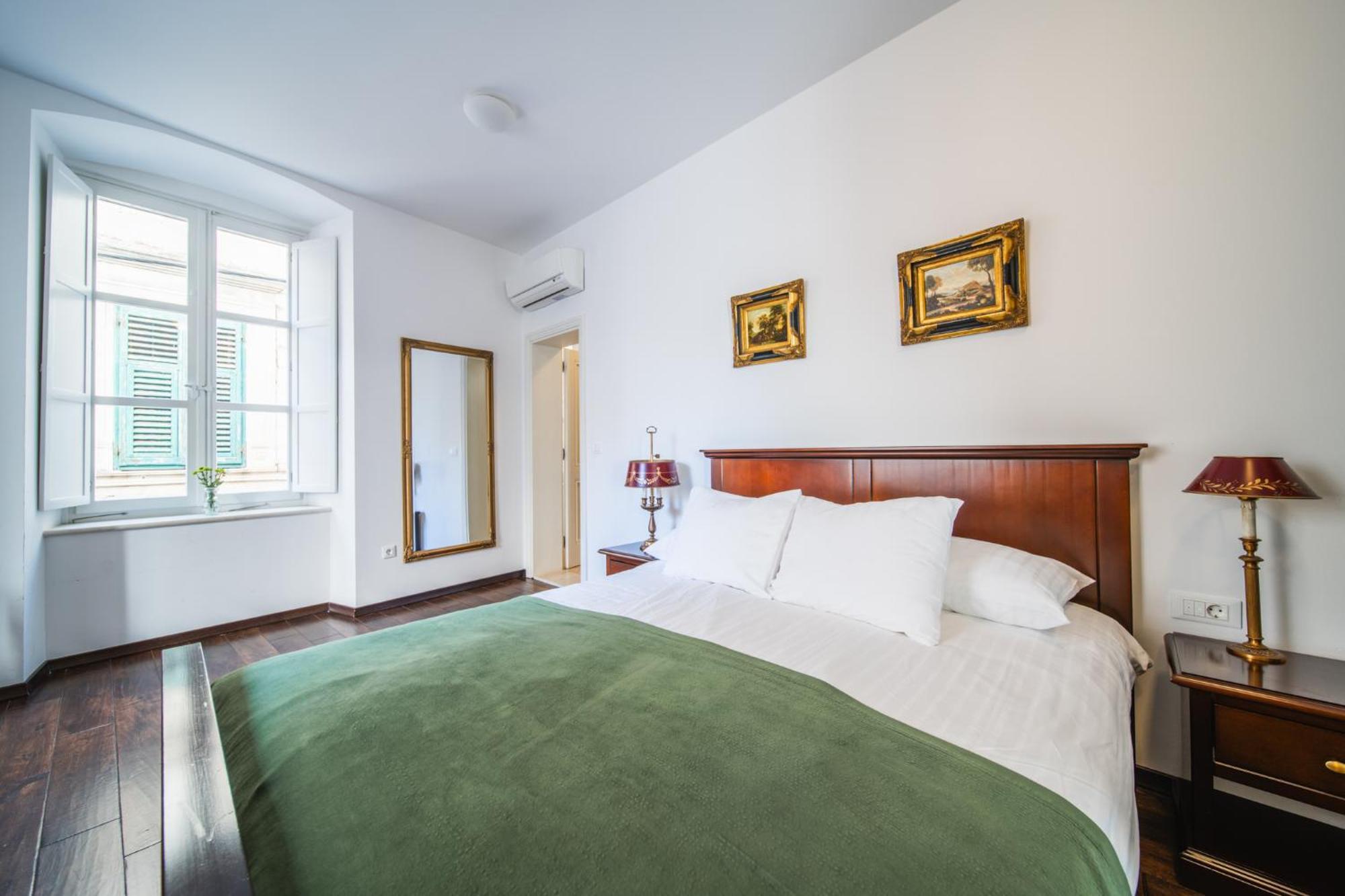Sunce Palace Apartments With Free Offsite Parking Dubrovnik Exterior foto
