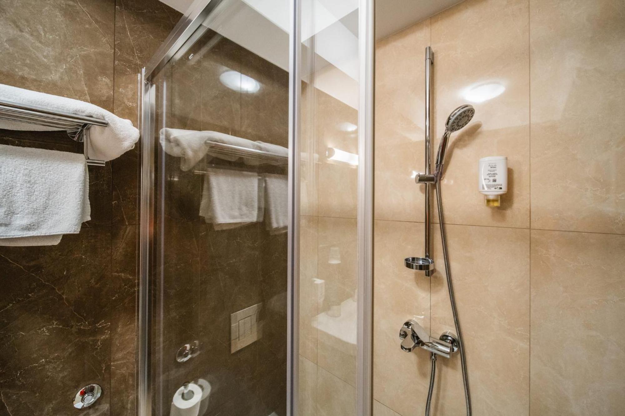 Sunce Palace Apartments With Free Offsite Parking Dubrovnik Exterior foto